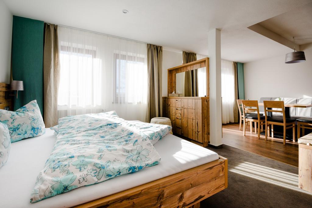 Garni Stefani Otel Vent Dış mekan fotoğraf
